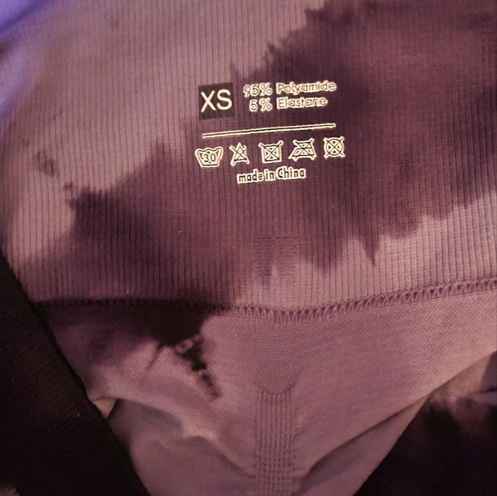 NEW BUTT LIFTING Workout Leggings xs - Picture 11 of 11